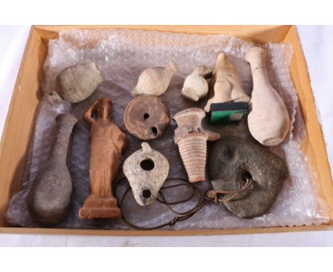 Group of antiquities including a loom weight, Syro-Phoenician figure, oil lamp, pots, etc 