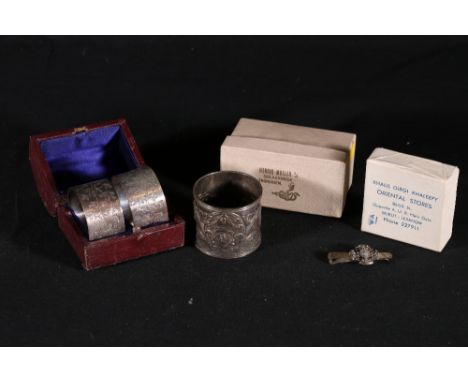 Norwegian 830 grade silver napkin ring decorated with bust a cardinal and inscribed with nail work "Motiv Trondhjems Domkirke