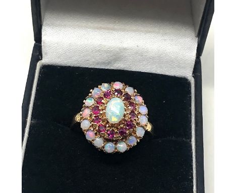 9ct gold opal &amp; ruby ring weight 4.5g 