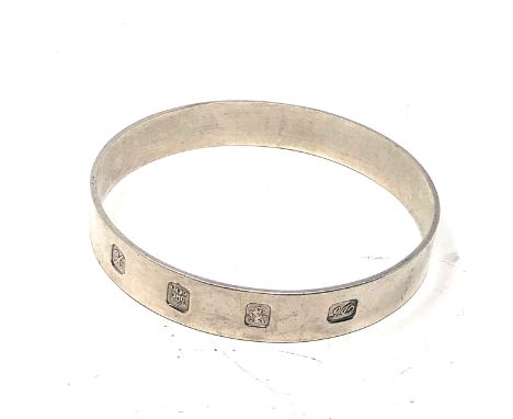 .925 Bangle Hallmarked Edinburgh 1997 (39g) 