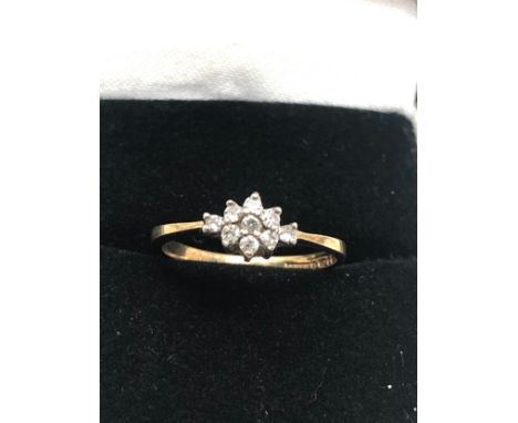 9ct gold diamond cluster ring (1.1g) 