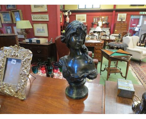 A bronze Art Nouveau bust on marble base, 39cm tall 