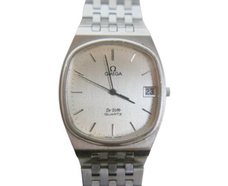 A gents Omega DeVille quartz wristwatch, stainless steel, baton markers, champagne dial, No. 1322.