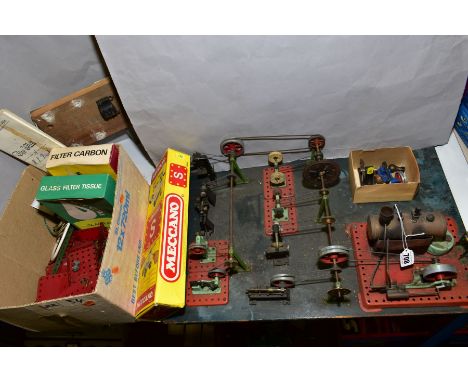 A MAMOD LIVE STEAM WORKSHOP, comprising an S.E.2 Steam Engine powering a quantity of Mamod and SEL workshop equipment, all mo