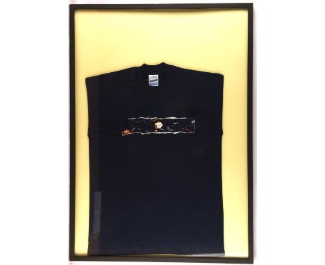 Robbie Williams Signed T-Shirt -Robbie Williams 'Life Thru A Lens' print tour T-shirt, Navy blue, size Medium. Signature in b