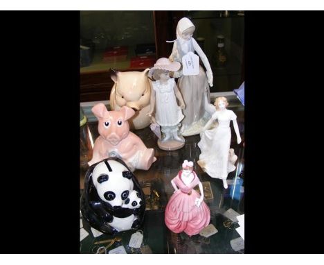 Collectable ceramic ware, including Nao, NatWest Wade piggy bank and other 