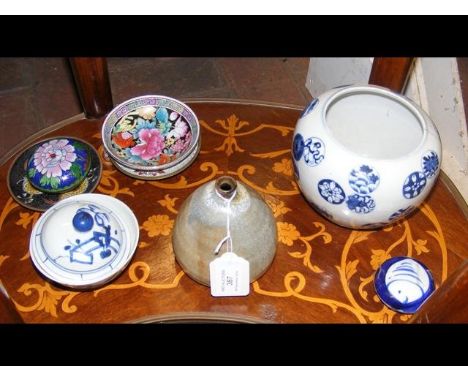 Oriental ceramic ware and other CONDITION REPORTcrack to large vase