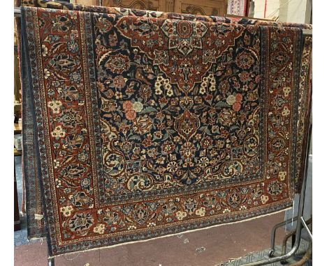 ANTIQUE CARPET APPROX 204CM X 136CM