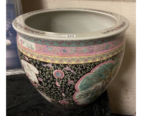 LARGE CHINESE PORCELAIN PLANTER - 44.5 CMS (H) APPROX