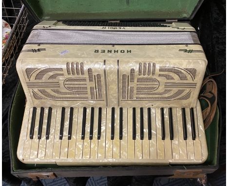 HOHNER MOTHER OF PEARL ACCORDIAN IN ORIGINAL CASE