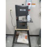 Central Machinery 9" Bench top band saw