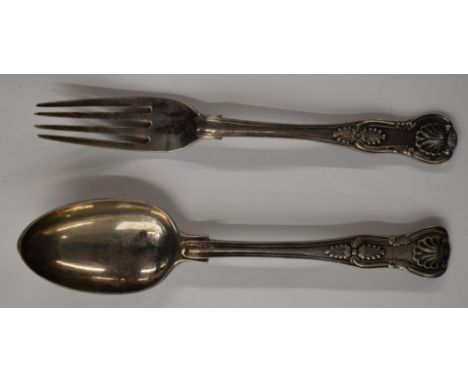 Victorian hallmarked silver King's pattern spoon and fork, London 1867 and 1850, length 18.5cm, weight 127g