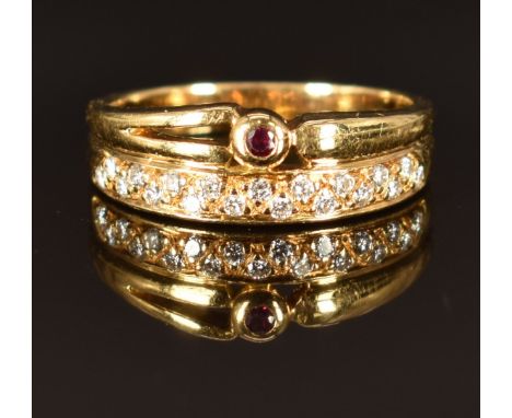 An 18ct gold ring set with a ruby and diamonds, size M/N, 4.3g