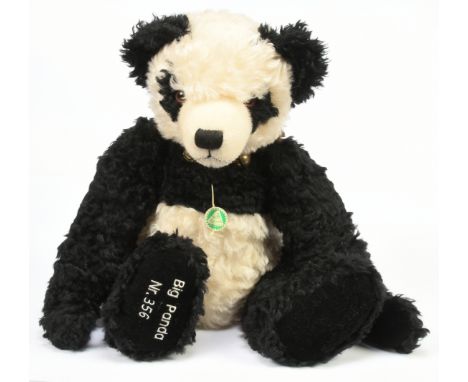 Hermann-Spielwaren Big Panda, LE 356/500, black and white mohair, swing label certificate, Excellent Plus, 22"/56cm.