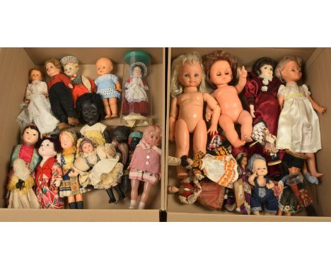 Vintage dolls, including vinyl, hard plastic, composition, includes: costume dolls; Madame Alexander; Hong Kong plastic; mode