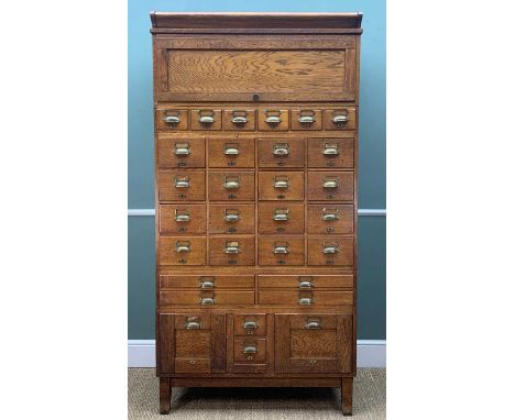 EARLY 2OTH C. GLOBE WERNICKE-STYLE OAK FILING CABINET/BOOKCASE comprising, seven stackable sections: shaped top, bookcase/sto