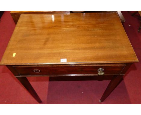 A circa 1900 mahogany single drawer side table, w.76cm 