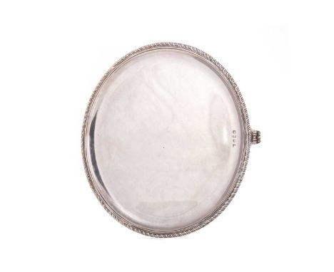 EDWARDIAN SILVER SALVER ROBERT SORLEY, GLASGOW 1908 with gadrooned border, on three gradrooned bracket feet31.8cm diameterQty