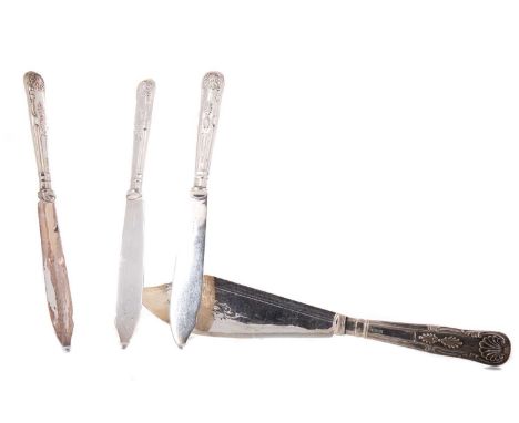 EDWARDIAN SILVER HANDLED FISH SET T. &amp; S., SHEFFIELD 1909 comprising twelve knives and forks, a serving fork and knife, Q