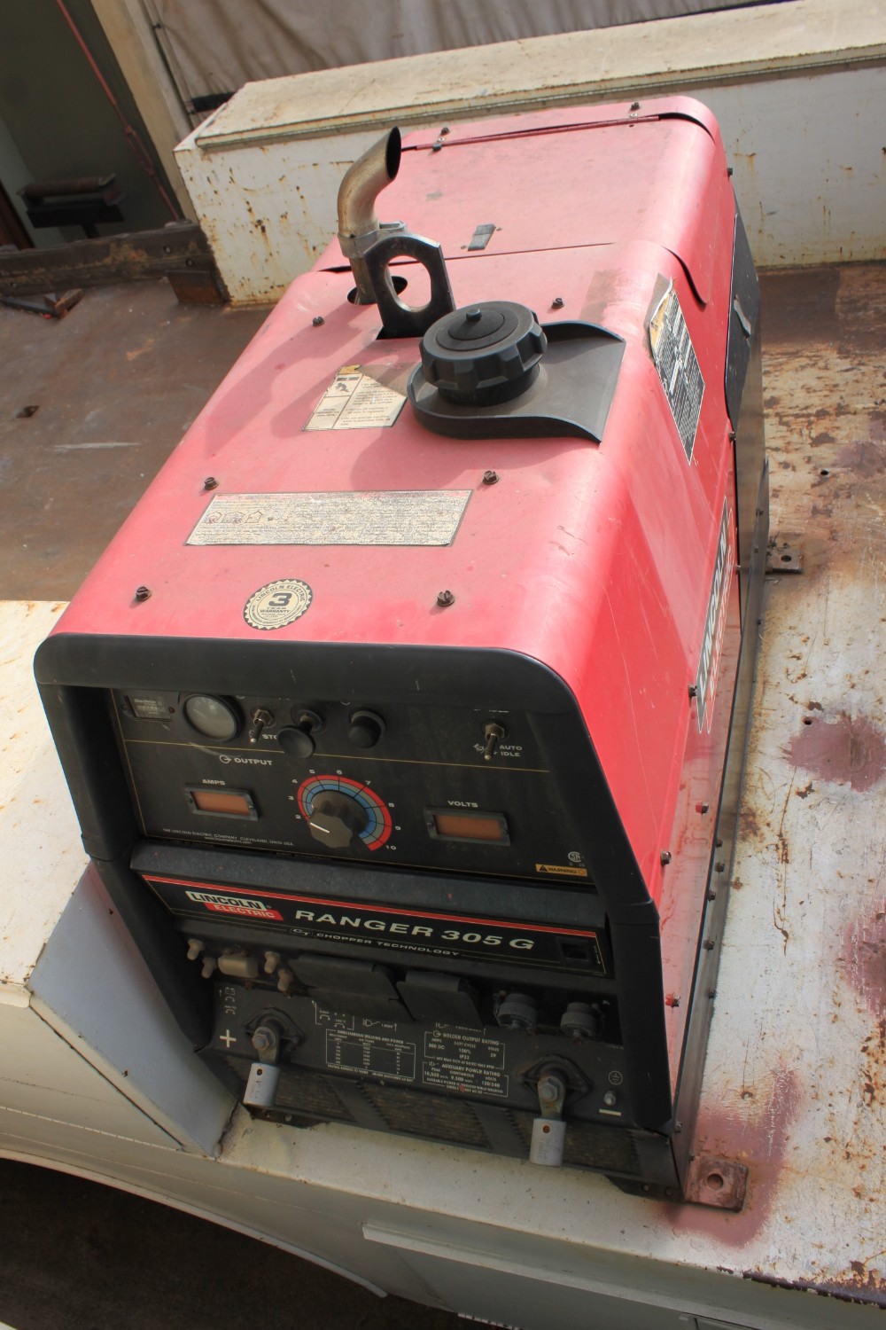 Lincoln Electric Ranger 305 G Engine Driven 300 Amp Welder