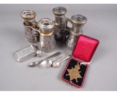 A silver snuff box, converted to a vesta case, two condiment spoons, a silver thimble, a silver plated spoon, a WWI Star meda