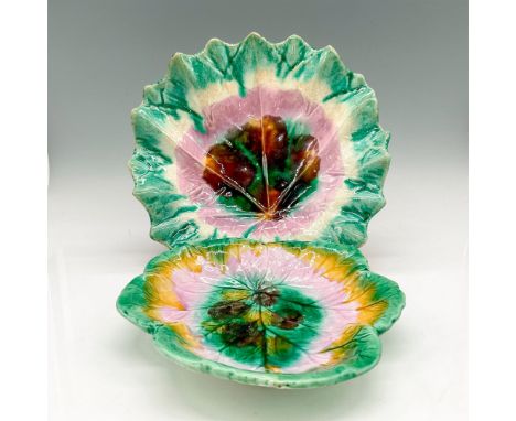 Includes dishes designed with begonia flower and leaf. Colored in light green with center designs in lavender, cream and dark