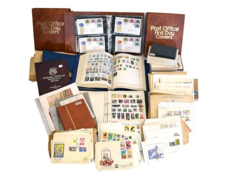 Quantity of Commonwealth and World First Day Covers together with three albums of GB First Day Covers (mainly Buckingham Pala