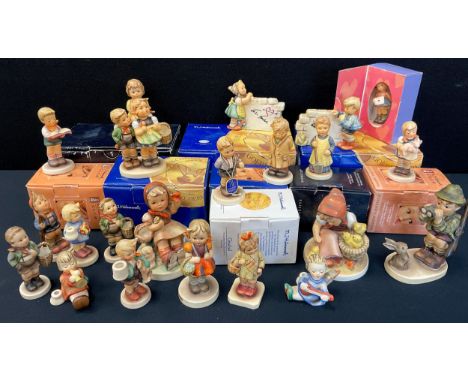 Goebel Hummel Figures - Display Plaques, Day Dreamer, Over the Horizon, At Play, Good Hunting, Pigtails etc, (22) ten boxed 