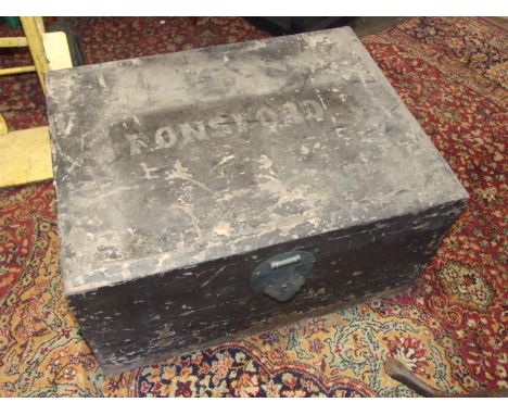 VINTAGE WOODEN TRUNK 29 X 22 X 15 inches tall