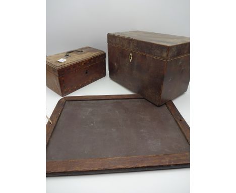 2 VINTAGE WOODEN BOXES AND SCHOOL CHALK BOARD