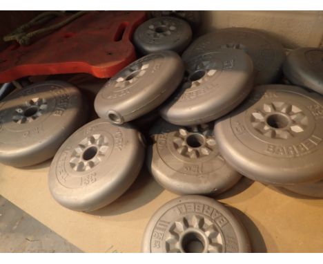 Shelf of assorted training weights 