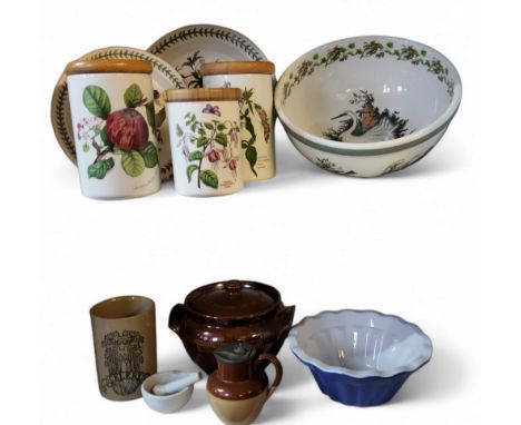 A Portmeirion Birds of Britain by E Donovam 1794 bowl;&nbsp; Botanical Garden plates and storage jars;&nbsp; &nbsp;stoneware 