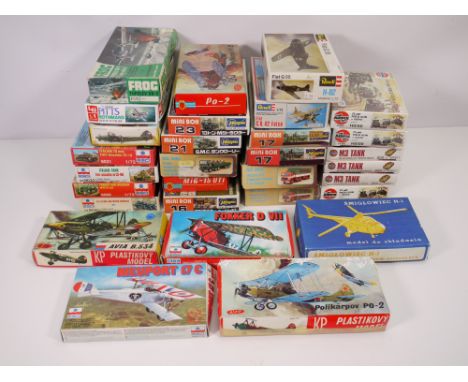 Hasegawa - Esci - Frog - Keil Kraft - Others - Approximately 30 plastic model kits covering a a variety of genres and scales.