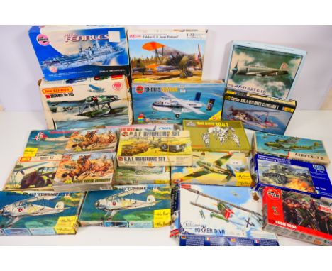 Airfix - AZ Models - Matchbox - Others - A cornucopia of approximately 20 plastic model kits containing model aircraft, soldi