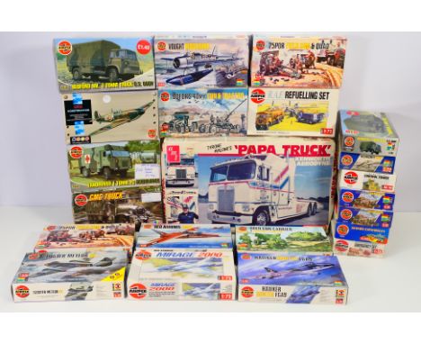 Airfix - Matchbox - A group of 22 boxed plastic model kits mainly by Airfix in 1:72 & 1:76 scales. Lot includes Airfix #02021