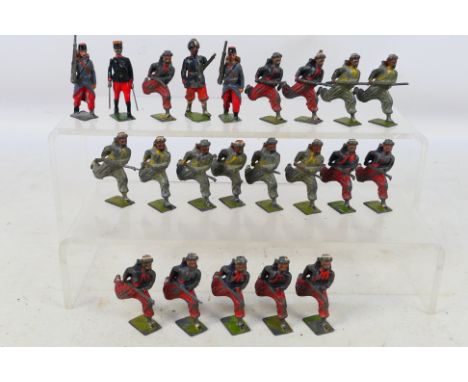 Britains - 22 loose vintage Britains Metal Figures from predominantly Set 142 'French Zouaves' (Various Issues). Conditions g