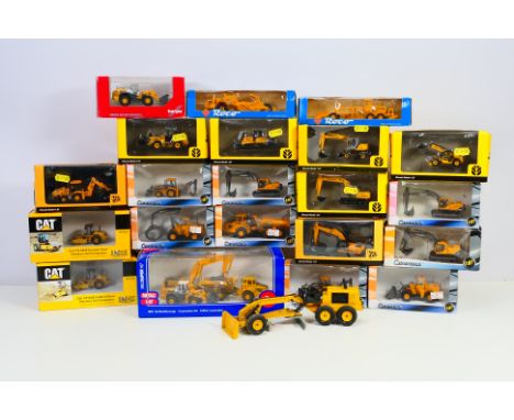 Norscot - Siku - Herpa - Cararama - Others - A mainly boxed collection of 22 plastic and diecast construction models predomin