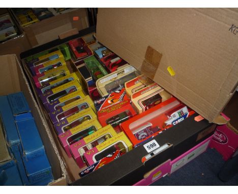 A QUANTITY OF BOXED AND UNBOXED DIECAST MATCHBOX 'MODELS OF YESTERYEAR' 1960'S-1980'S ISSUES, Solido, Lledo 'Days Gone' etc (