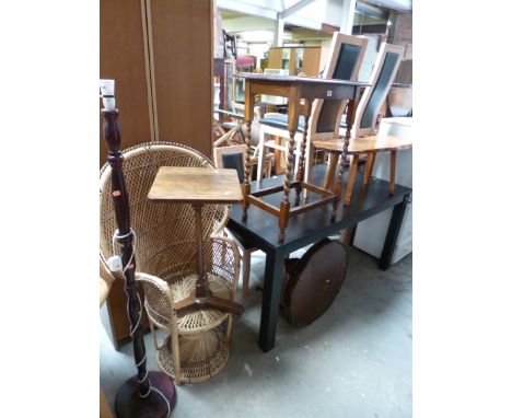 A RUSTIC STYLE COFFEE TABLE, three occasional tables, standard lamp with shade and a peacock chair (6)