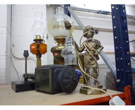 VARIOUS LAMPS, to include oil lamps, coach lamp etc (8)