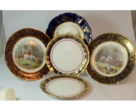 Pair Hammersley & Co gilded cabinets plates with Hunting Scenes,1902 Coronation Plate and pair plates  (5)