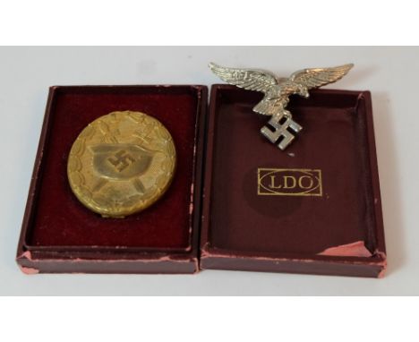 German brass Army badge in LDO box and nickel Luftwaffe badge  (2)