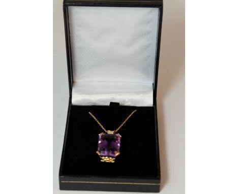 Gold and amethyst necklace, 15ct or higher unmarked gold necklace set with large amethyst stone, (approx 10 carat)