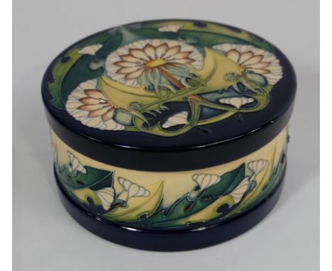 Moorcroft Seeds of Time lidded box 16cm diameter 