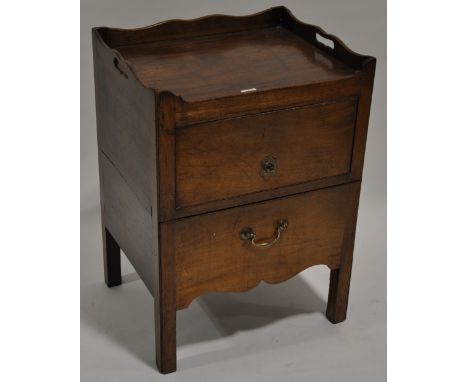A George III mahogany tray top commode,with sliding front and drawer under, width 1'10", height 2'6", depth 1'6".