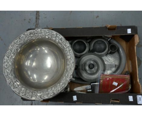 AN ARTS AND CRAFTS STYLE PEWTER THREE PIECE TEA SERVICE ON TRAY AND MISCELLANEOUS OTHER METALWARE, ETC