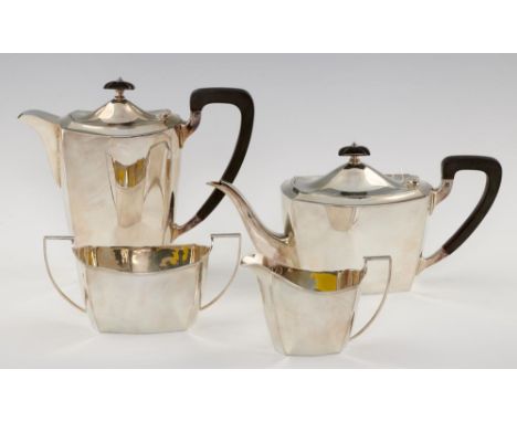 A GEORGE V SILVER TEA SERVICE , THE LIDDED JUG 19 CM H, BY BARKER BROS (SILVER) LTD, BIRMINGHAM 1931, 60 OZS 3 DWTS (4) ++No 