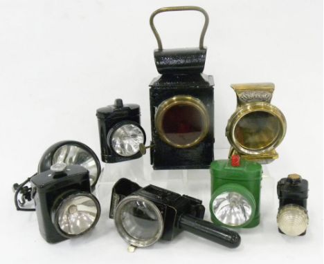 A JOS. LUCAS LIMITED BIRMINGHAM SILVER KING NICKEL PLATED BRASS CYCLE LAMP, A BLACK PAINTED BRASS HAND LANTERN, 24CM H AND SI