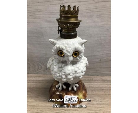 *ANTIQUE 19TH CENTURY GERMAN PORCELAIN OWL OIL LAMP BASE / 26CM HIGH