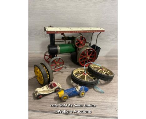 VINTAGE VIOMOC MODEL STEAM TRAIN AND SPARE PARTS WITH TWO VINTAGE CORGI DIECAST CARS 